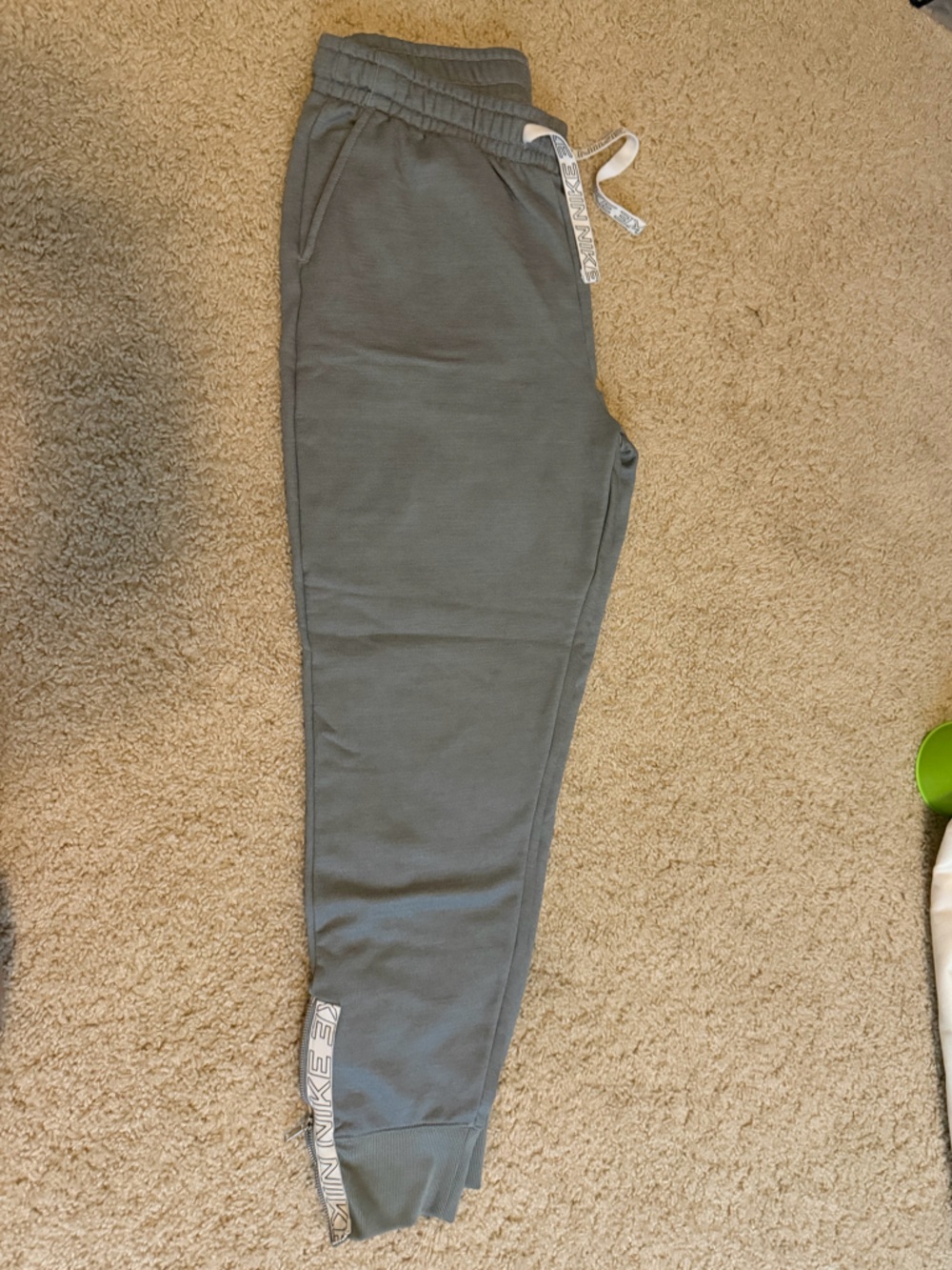 Nike Gray Dri-FIT Fleece Sweatpants